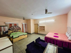 Huge Private two double beds family room
